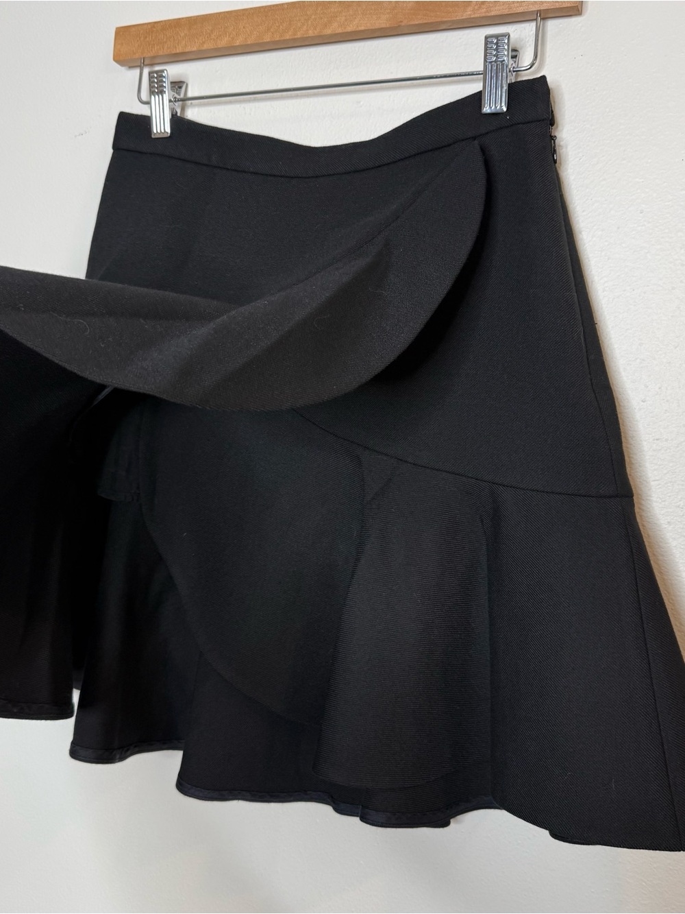 3.1 Phillip Lim Designer Wool Silk Mini Black Ruffle Tier Skirt size 4 - Picture 4 of 13